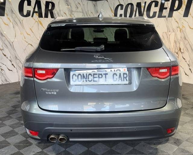 JAGUAR F-PACE 20D AWD - BVA - 82 082Kms - Camer Recul - Parfait Etat - SUIVIT JAGUAR