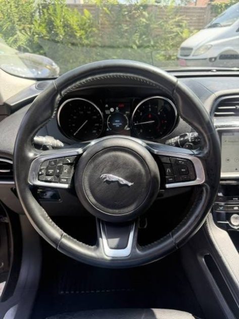 JAGUAR F-PACE 20D AWD - BVA - 82 082Kms - Camer Recul - Parfait Etat - SUIVIT JAGUAR