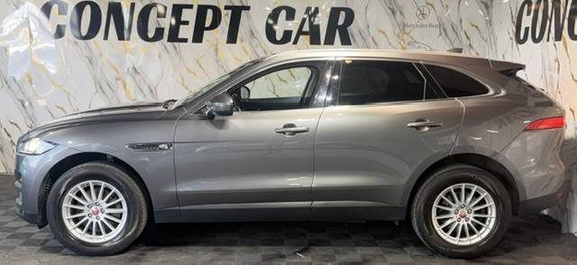 JAGUAR F-PACE 20D AWD - BVA - 82 082Kms - Camer Recul - Parfait Etat - SUIVIT JAGUAR