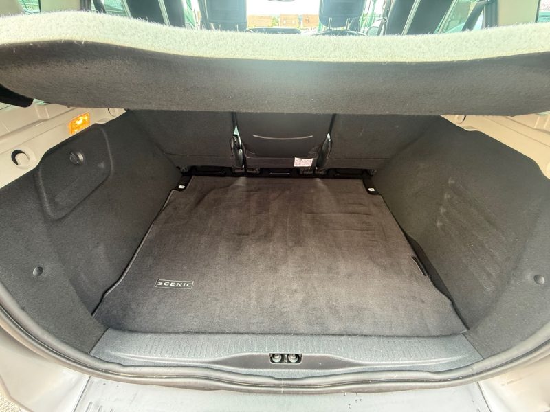 RENAULT SCENIC 3 PHASE 3 1.2 TCE 130 LOUNGE 2015