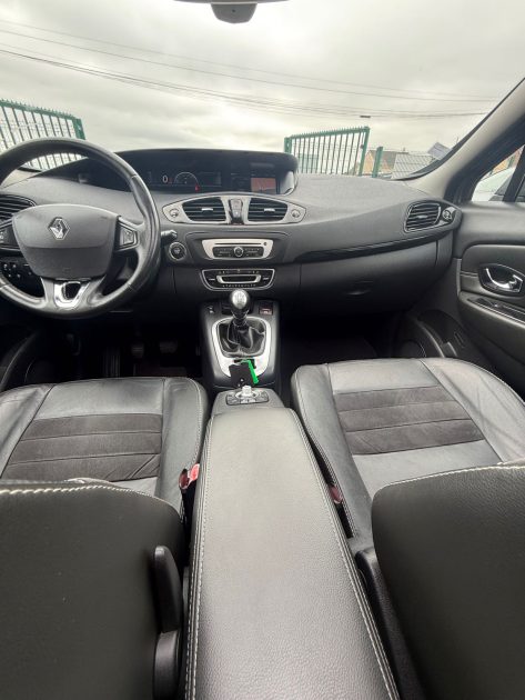 RENAULT SCENIC 3 PHASE 3 1.2 TCE 130 LOUNGE 2015