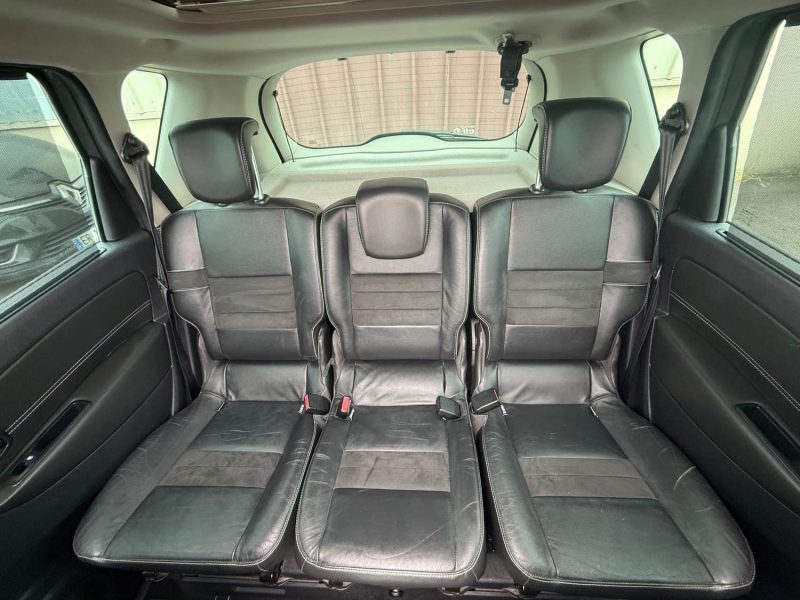 RENAULT SCENIC 3 PHASE 3 1.2 TCE 130 LOUNGE 2015