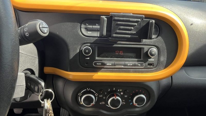 RENAULT TWINGO III 1.0 SCE 75 ZEN 2020