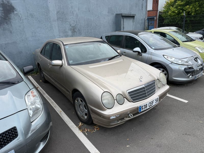 MERCEDES E 220 CDI BVA -1er MAIN - NE DEMARRE PAS