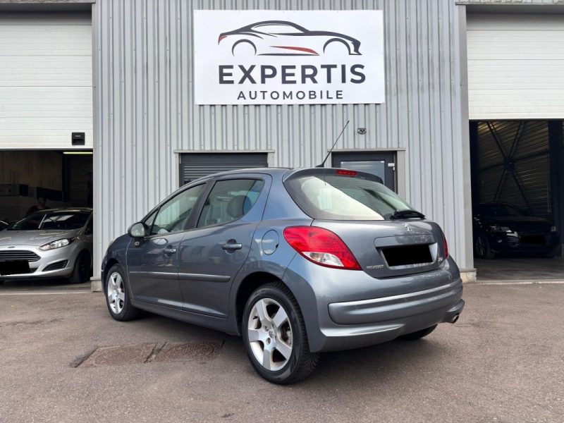 PEUGEOT 207 SPORT 1.6L 120CV TOIT PANORAMIQUE