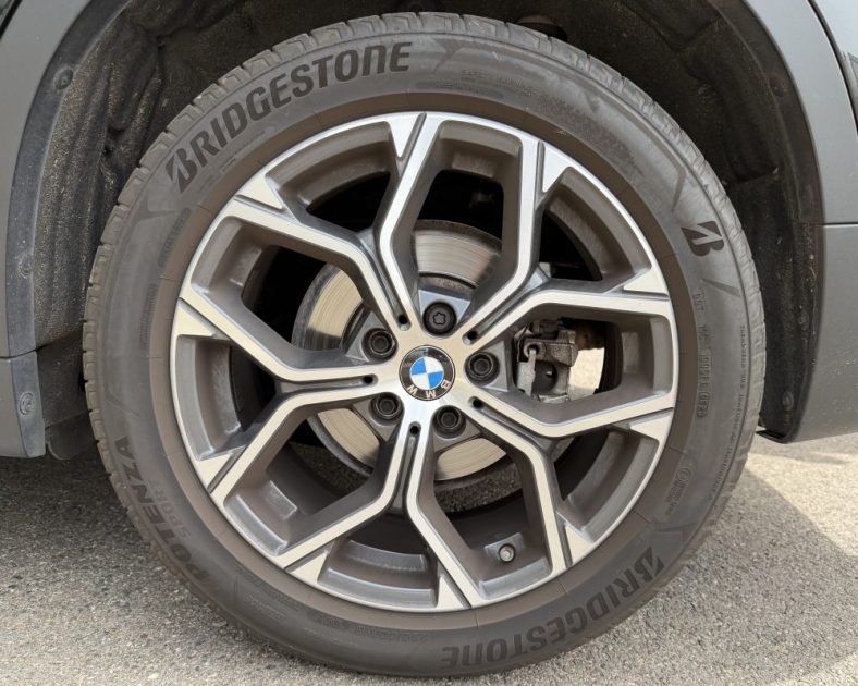 B.M.W. X1 18I SDRIVE 140ch - TOIT OUVRANT - Entretient chez BMW - Harman Kardon - GARANTIE 6 Mois