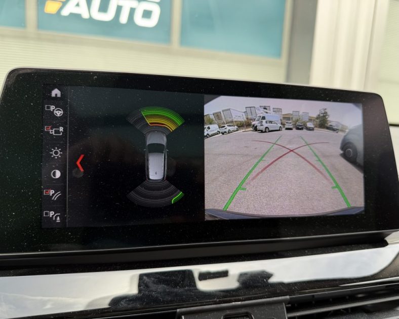 B.M.W. X1 18I SDRIVE 140ch - TOIT OUVRANT - Entretient chez BMW - Harman Kardon - GARANTIE 6 Mois