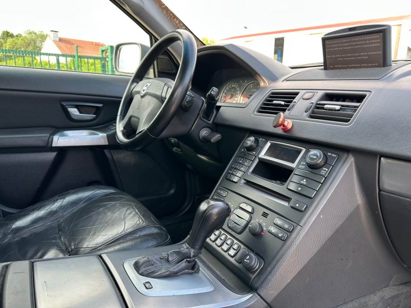 VOLVO XC90 D5 AWD  163CV  2005