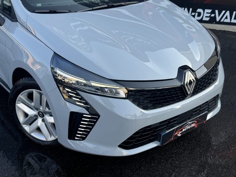 RENAULT CLIO 1.6 E-TECH 145 EQUILIBRE 2025 TTC 