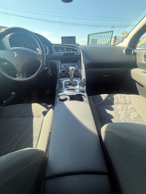 PEUGEOT 3008 BOITE AUTOMATIQUE 1.6 HDI 112CV - 8V TURBO 2012
