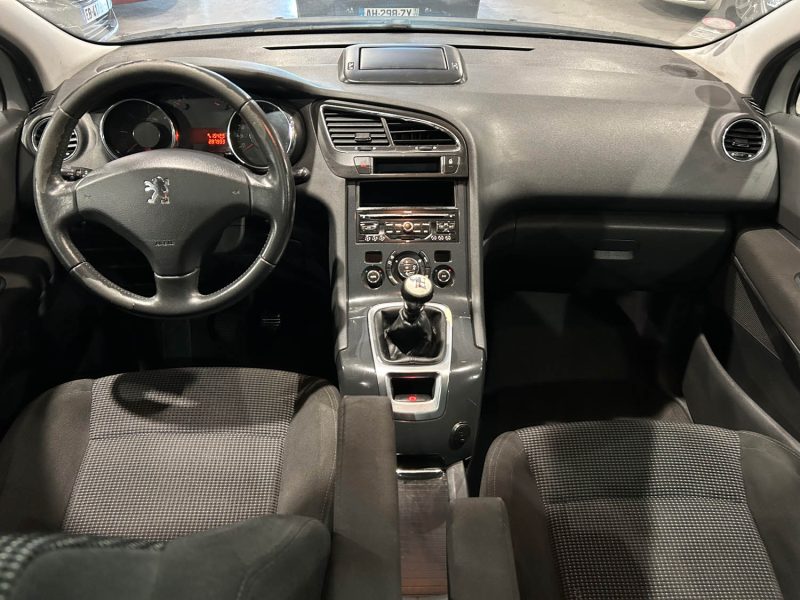 PEUGEOT 5008 2.0 HDI 150CH 