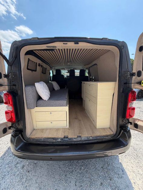 PEUGEOT EXPERT 1.6 BLUE HDI 115 VAN AMENAGER 2017
