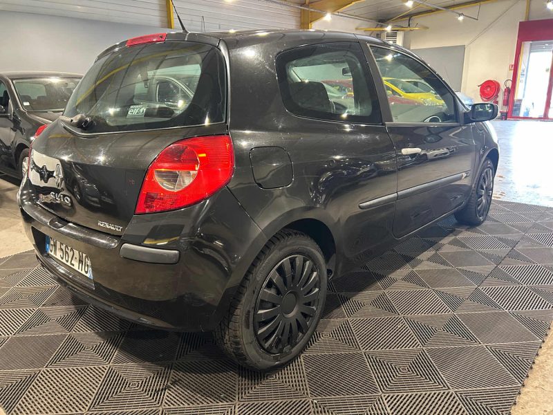 RENAULT CLIO 3  1.5DCI 70CH