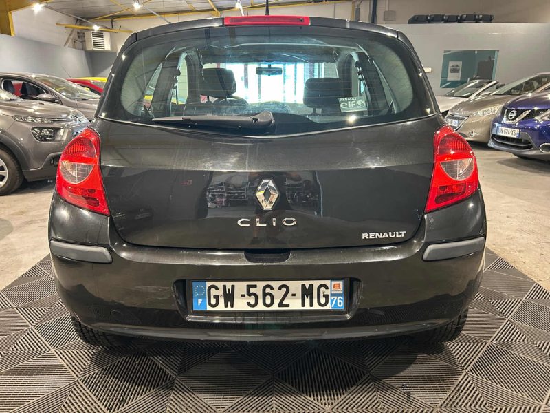 RENAULT CLIO 3  1.5DCI 70CH