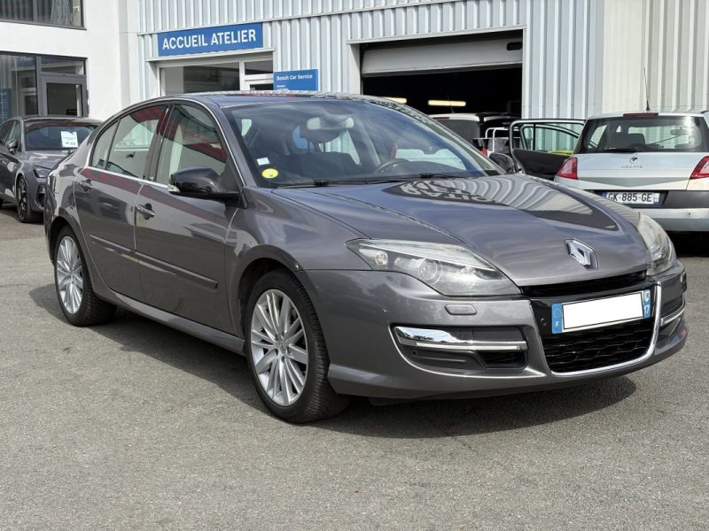 RENAULT LAGUNAIII 2.0 DCI 130 BOSE EDITION ECO 2 2015