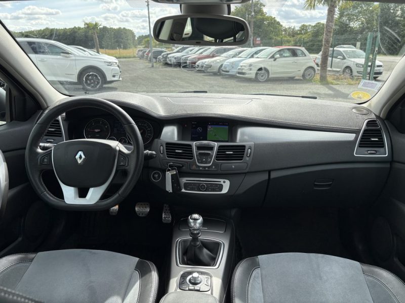 RENAULT LAGUNAIII 2.0 DCI 130 BOSE EDITION ECO 2 2015