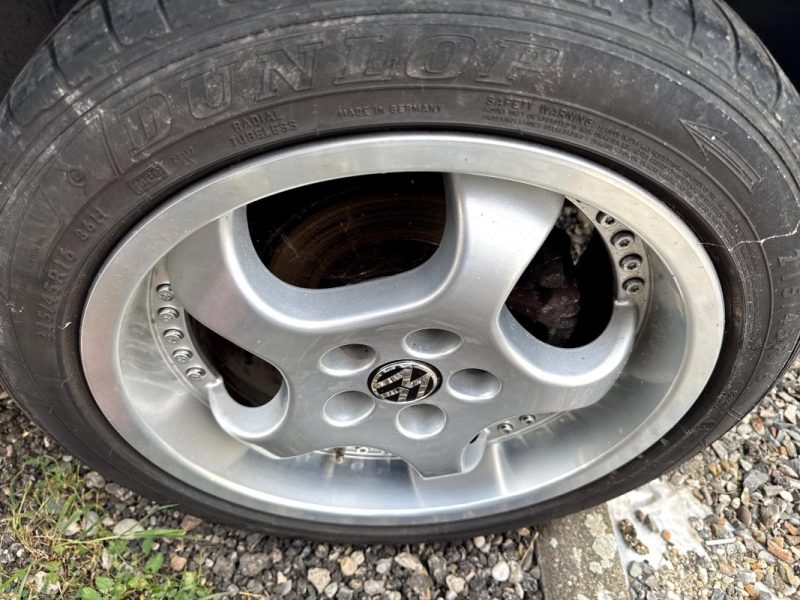 VOLKSWAGEN GOLF IV 1.6 ESSENCE BVA GARANTIE
