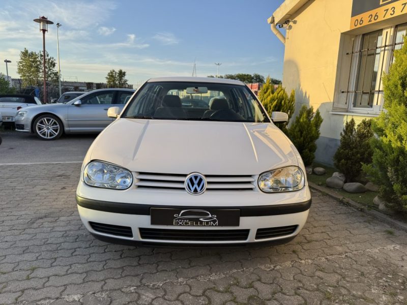 VOLKSWAGEN GOLF IV 1.6 ESSENCE BVA GARANTIE