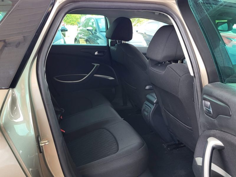 CITROËN C5 III BREAK (RW_) 1.6 VTI 120 2012