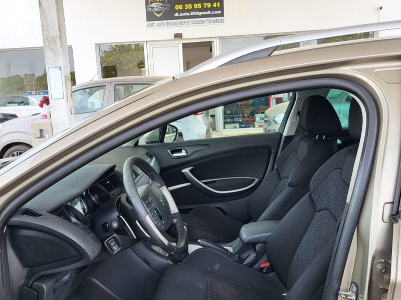 CITROËN C5 III BREAK (RW_) 1.6 VTI 120 2012