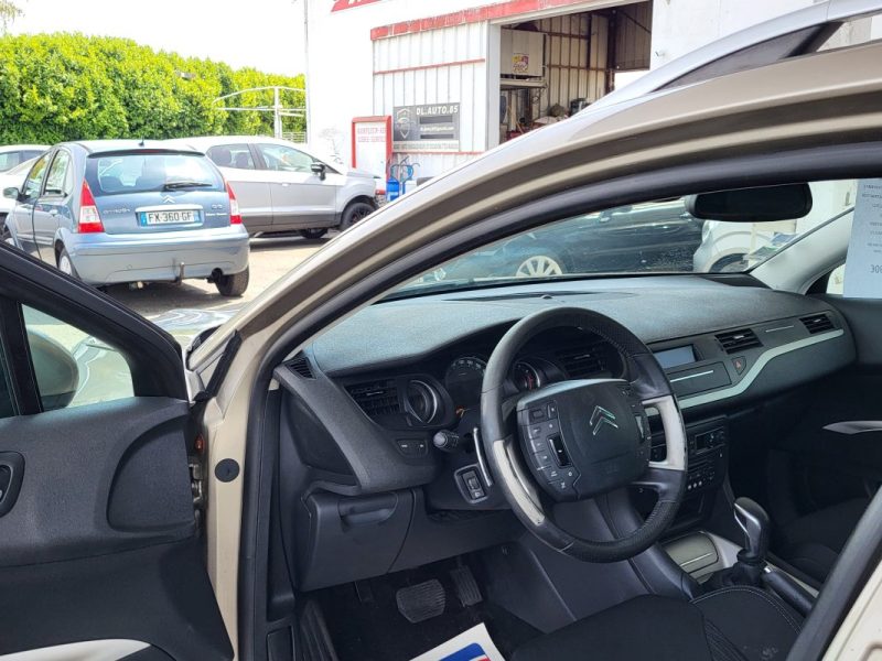CITROËN C5 III BREAK (RW_) 1.6 VTI 120 2012