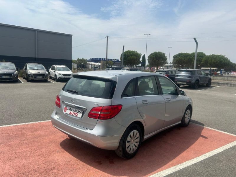 MERCEDES CLASSE B B180 CDI 109 DESIGN 2015