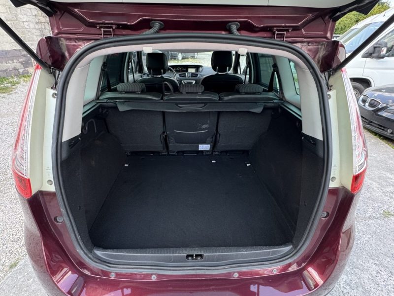 RENAULT GRAND SCENIC 1.5 DCI 110Ch PACK EDITION FULL OPTIONS  GPS/CLIM/CUIR/CAMERA 1er MAIN 