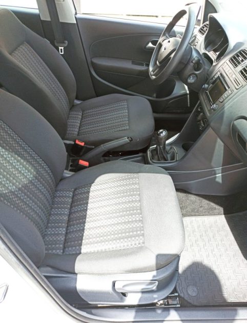 VOLKSWAGEN POLO CONFORTLINE 5PORTES 80CV 1ER MAIN GARANTIE 6MOIS 