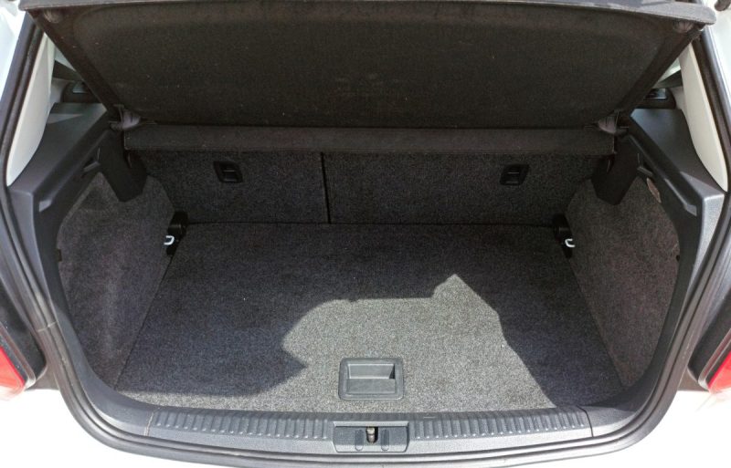 VOLKSWAGEN POLO CONFORTLINE 5PORTES 80CV 1ER MAIN GARANTIE 6MOIS 