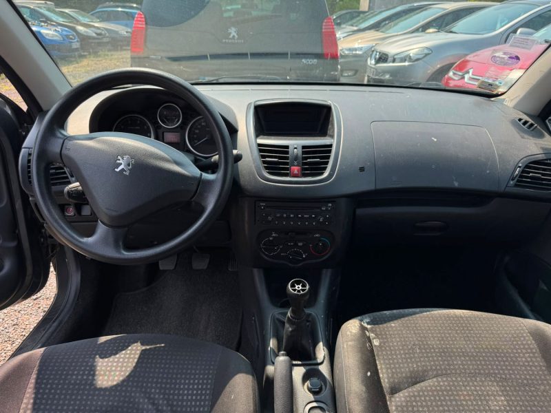 PEUGEOT 206 PLUS + 1.4 75 URBAN MOVE 2011