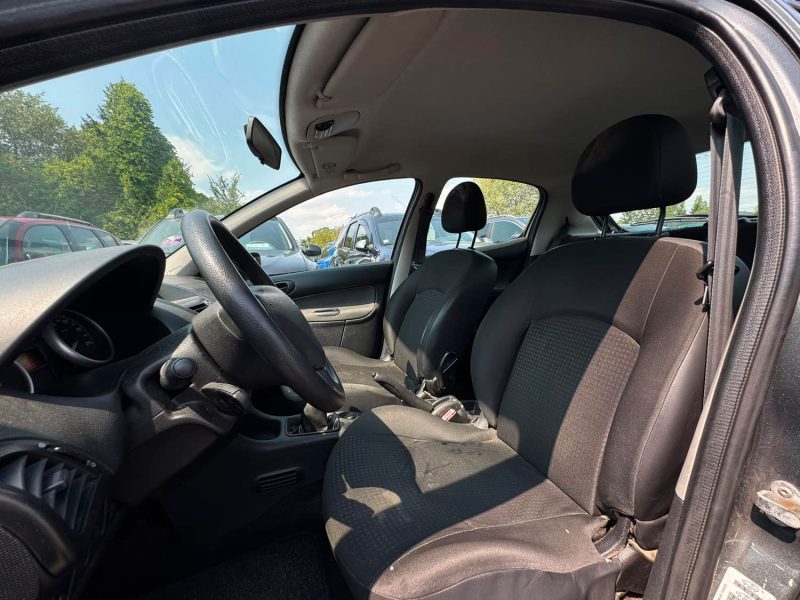 PEUGEOT 206 PLUS + 1.4 75 URBAN MOVE 2011