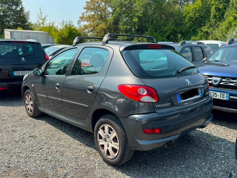 PEUGEOT 206 PLUS + 1.4 75 URBAN MOVE 2011