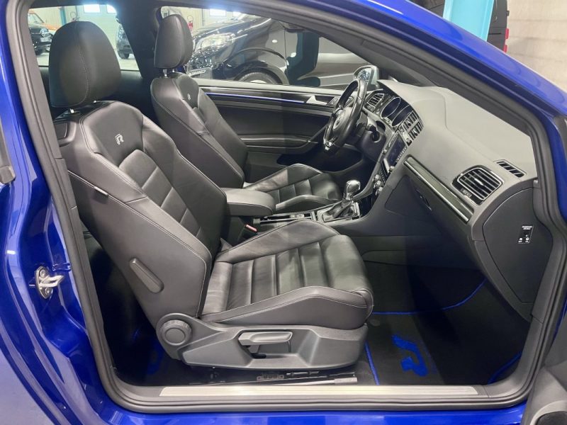 VOLKSWAGEN Golf VII R 2.0 TFSI 300ch DSG6 4-Motion 3 portes