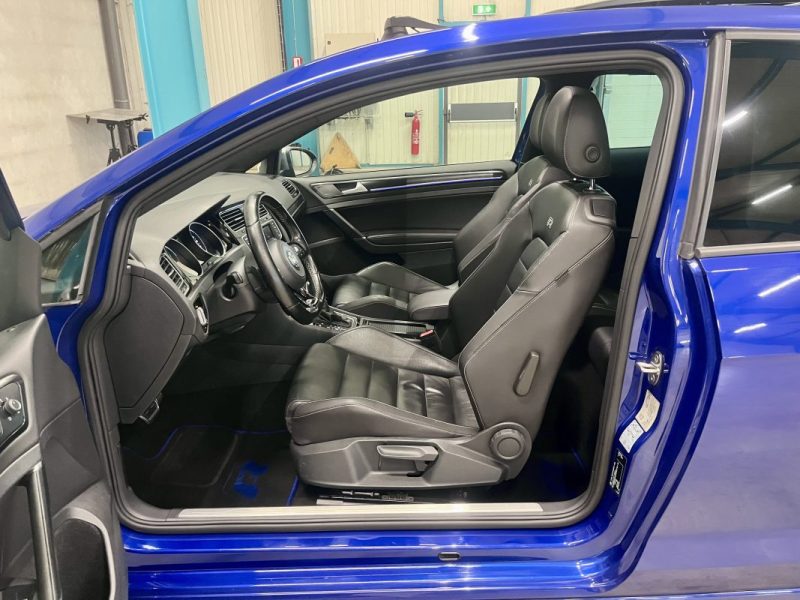 VOLKSWAGEN Golf VII R 2.0 TFSI 300ch DSG6 4-Motion 3 portes