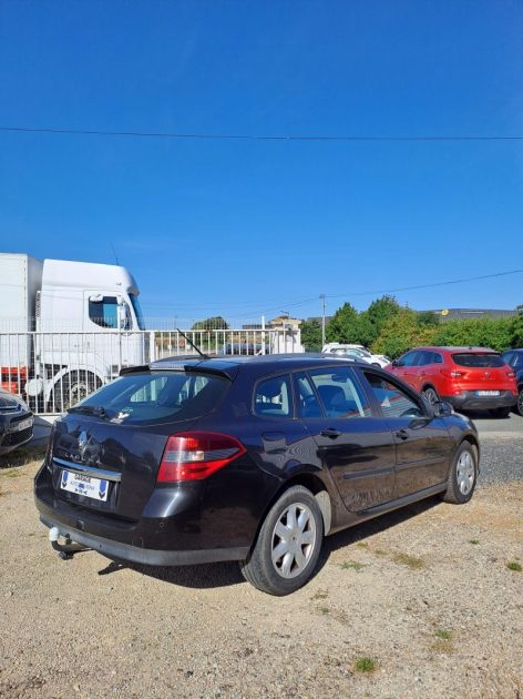 RENAULT LAGUNAIII 1.5 DCI 110 AUTHENTIQUE 2009