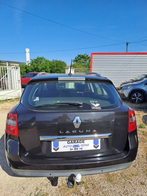 RENAULT LAGUNAIII 1.5 DCI 110 AUTHENTIQUE 2009