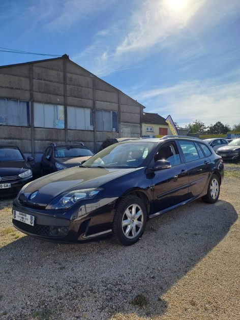RENAULT LAGUNAIII 1.5 DCI 110 AUTHENTIQUE 2009
