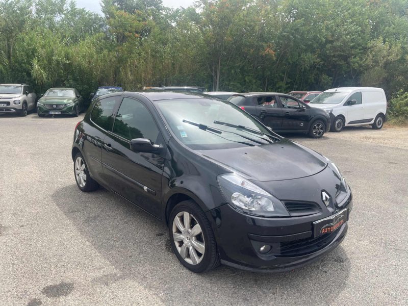 RENAULT CLIO 1.5 DCI 85 302MKM