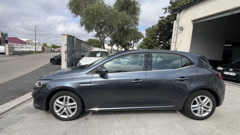 RENAULT MEGANE IV 1.3 TCE 140 CV  BOITE AUTOMATIQUE 2020
