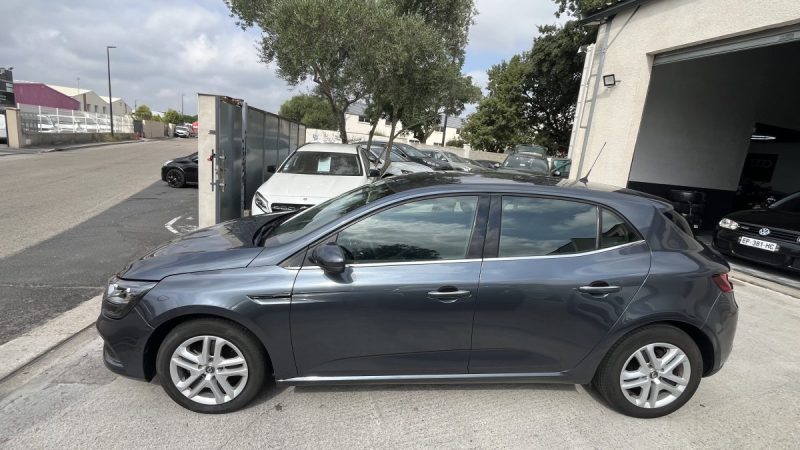 RENAULT MEGANE IV 1.3 TCE 140 CV  BOITE AUTOMATIQUE 2020