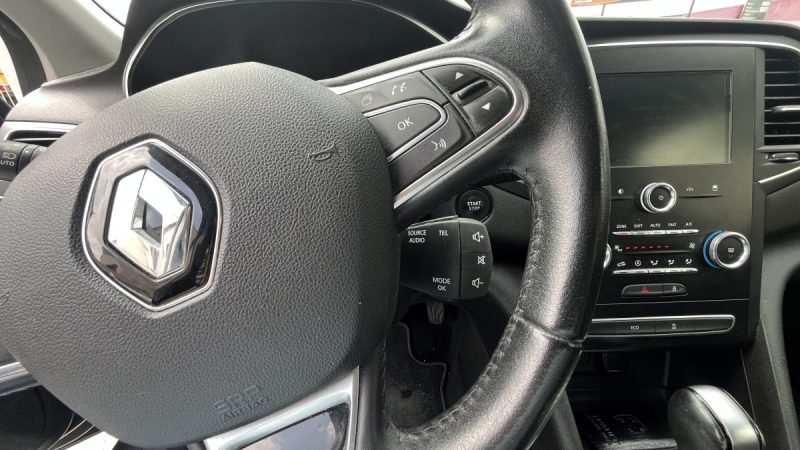 RENAULT MEGANE IV 1.3 TCE 140 CV  BOITE AUTOMATIQUE 2020