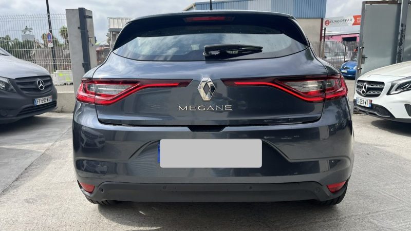 RENAULT MEGANE IV 1.3 TCE 140 CV  BOITE AUTOMATIQUE 2020