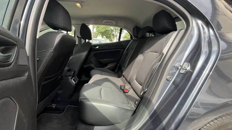 RENAULT MEGANE IV 1.3 TCE 140 CV  BOITE AUTOMATIQUE 2020