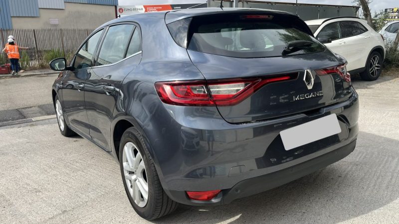 RENAULT MEGANE IV 1.3 TCE 140 CV  BOITE AUTOMATIQUE 2020