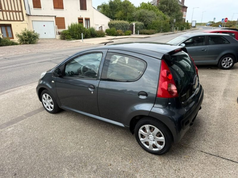 Peugeot 107 1.0E 12V 68Ch Urban