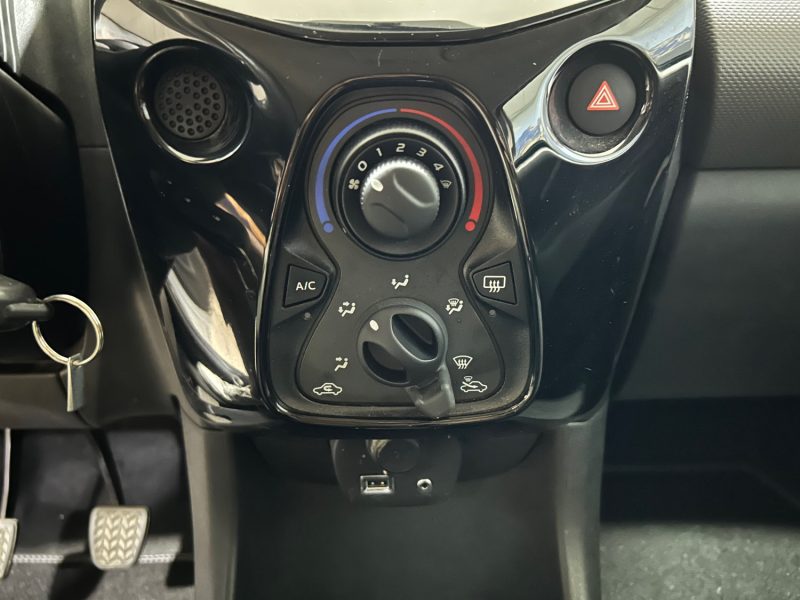 PEUGEOT 108 1.0 VTI 72 STYLE 12/2021