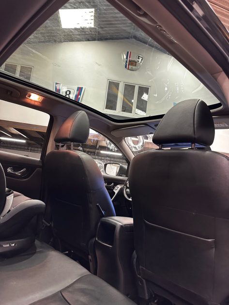 MAGNIFIQUE NISSAN QASHQAI TEKNA 1.6 DCI 130 CH (APPLE CARPLAY, TOIT PANORAMIQUE, CAMÉRA 360°)
