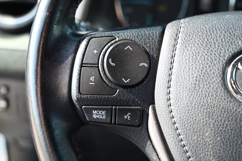 TOYOTA RAV4 HYBRIDE 197H 2WD DESIGN 01/2016