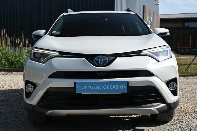TOYOTA RAV4 HYBRIDE 197H 2WD DESIGN 01/2016