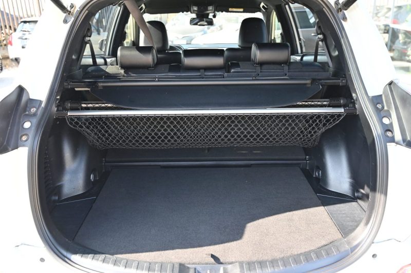 TOYOTA RAV4 HYBRIDE 197H 2WD DESIGN 01/2016
